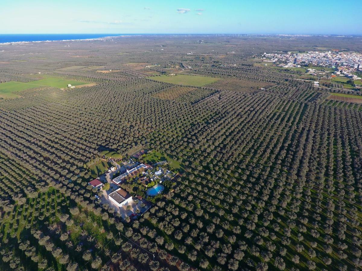 Masseria Pisciani Torchiarolo Exterior photo